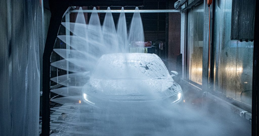 water fountain in the middle of the road